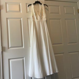 Size S, Lulu’s white ball gown